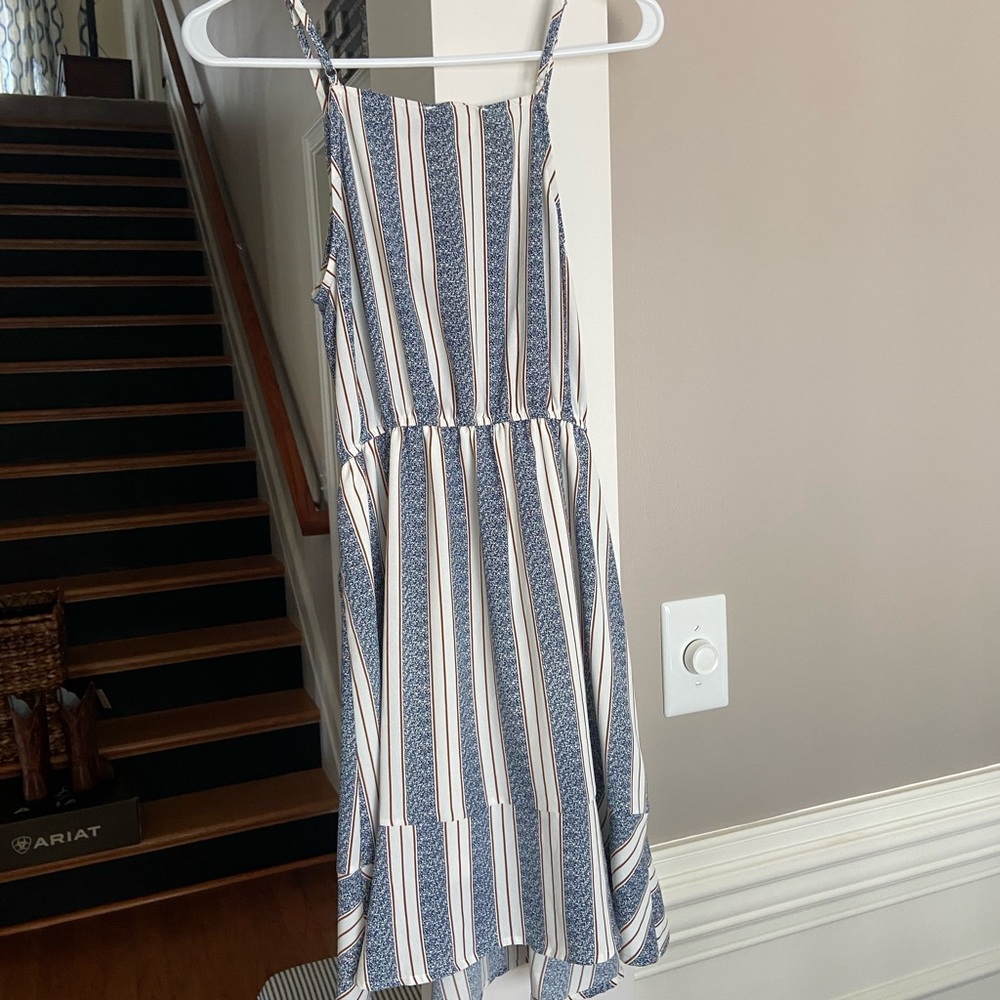 Altar’d State faux wrap dress. Size small; EUC! - Picture 3 of 4